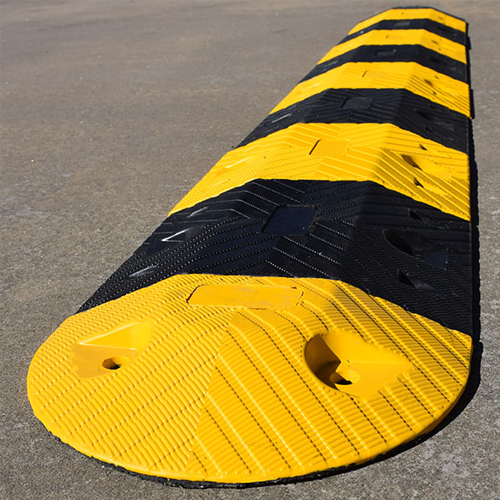 Speed Humps : RS350AU Rubber Speed Hump