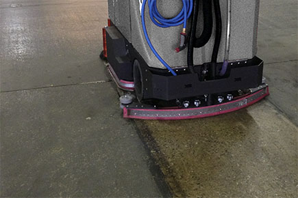 Concrete deals cleaning machine